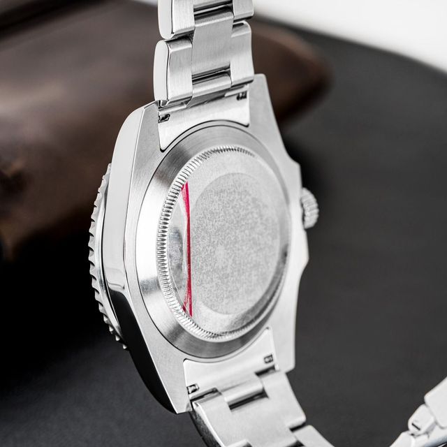 Rolex Submariner 116610 LN Image 5